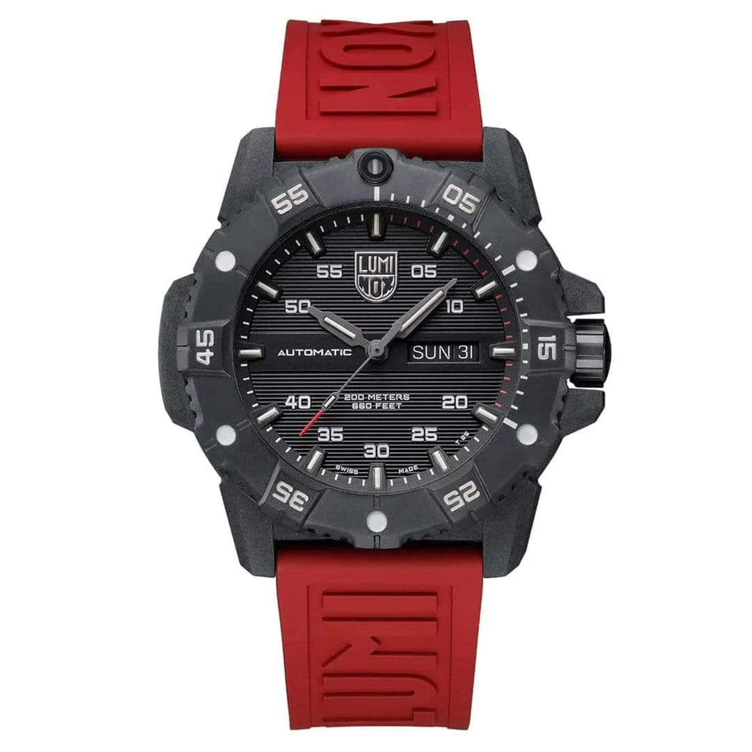 Master Carbon Seal by Luminox | Time Keeper.