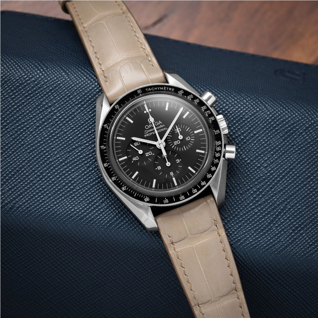 Matte Oatmeal Alligator Signature Strap