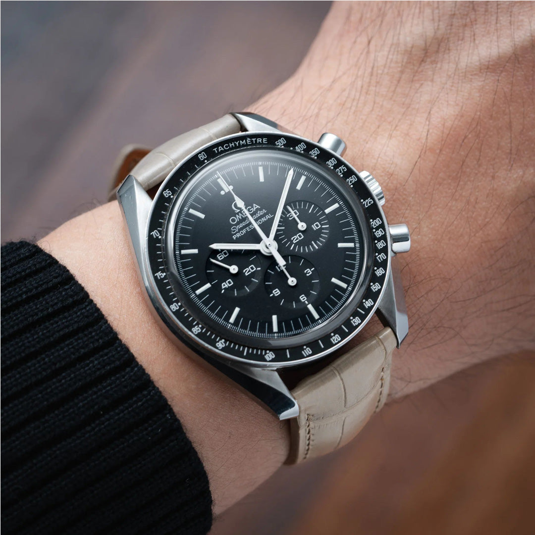 Matte Oatmeal Alligator Signature Strap