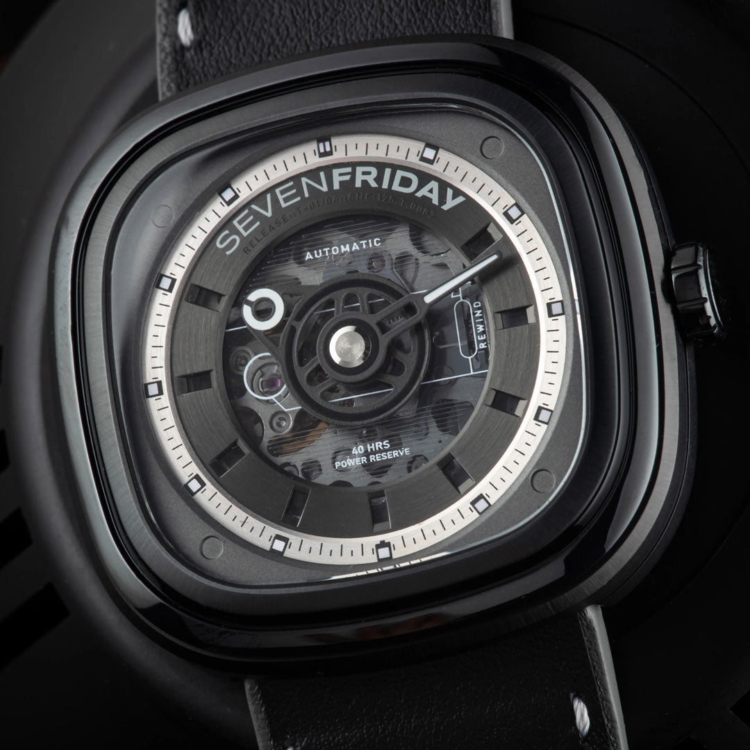 T1-04 "T BLACK"
