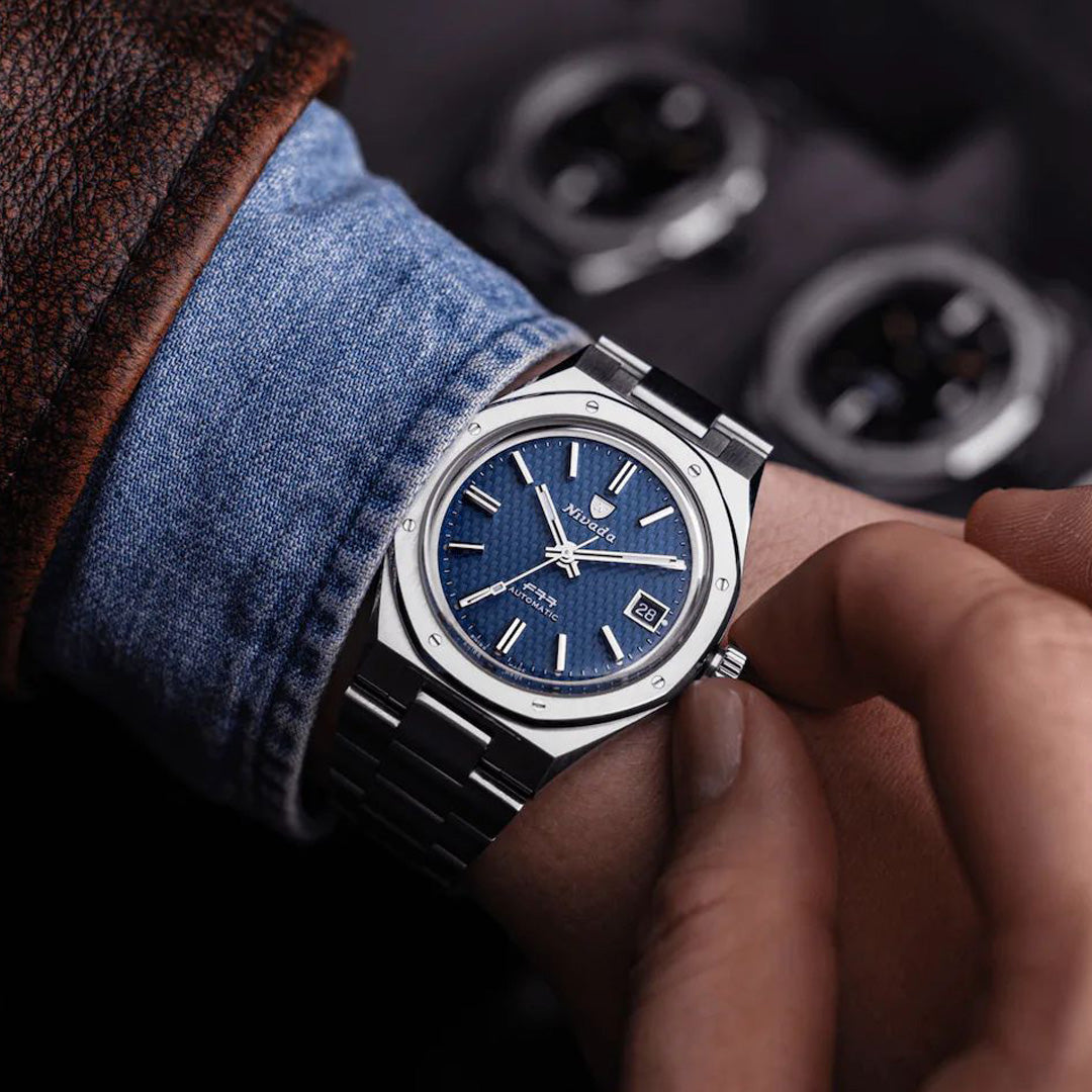 F77 - Blue With Date