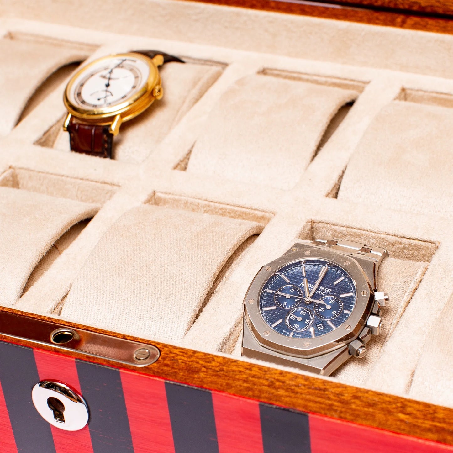 Labyrinth 10 Watch Collector Box - Red