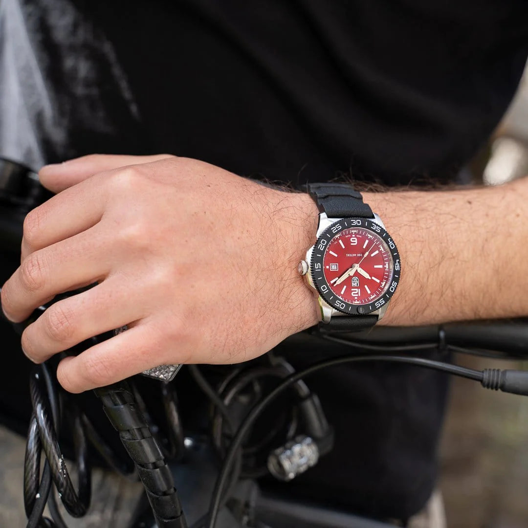 Pacific Diver Sea by Luminox | Time Keeper.