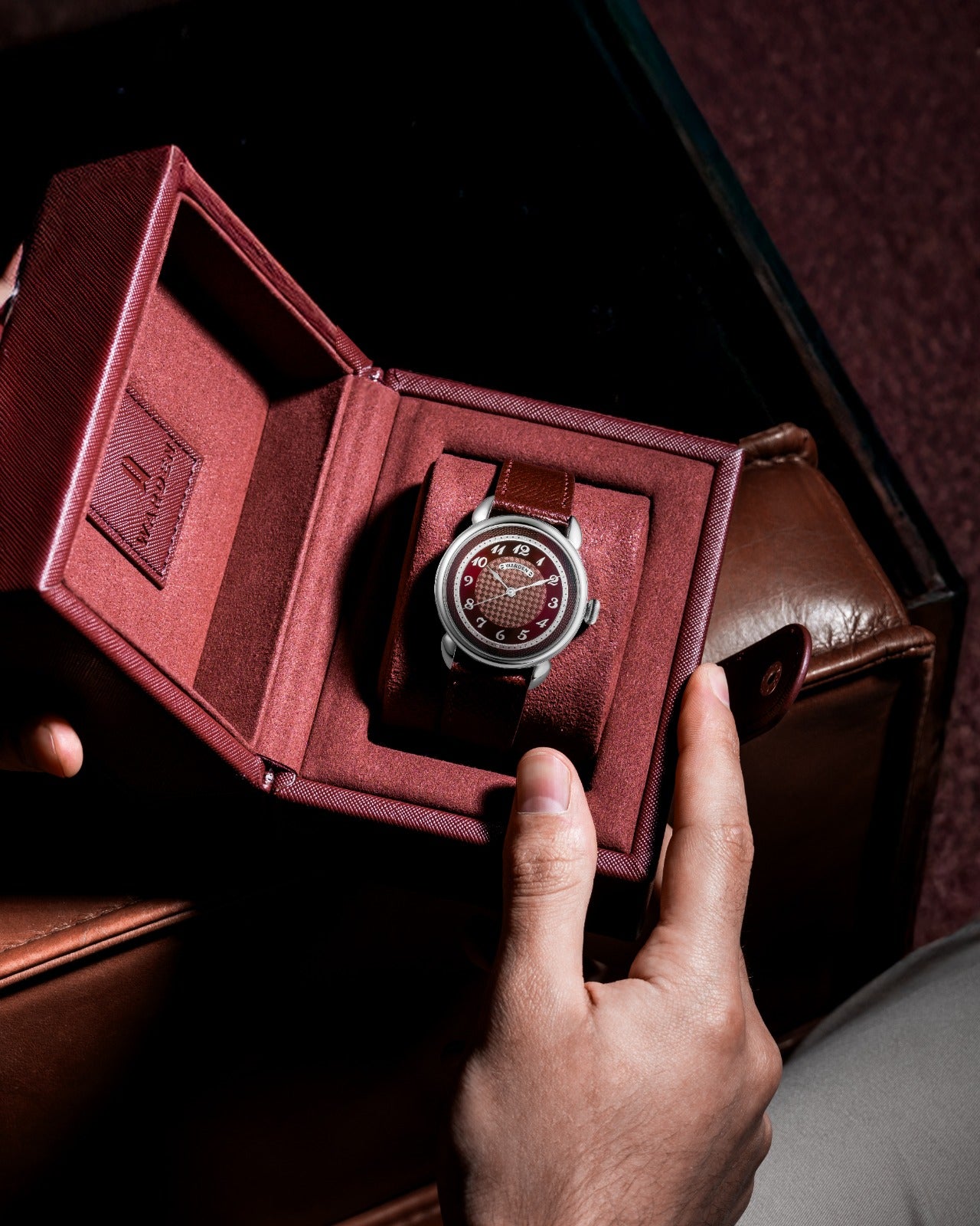 Elegant - Maroon