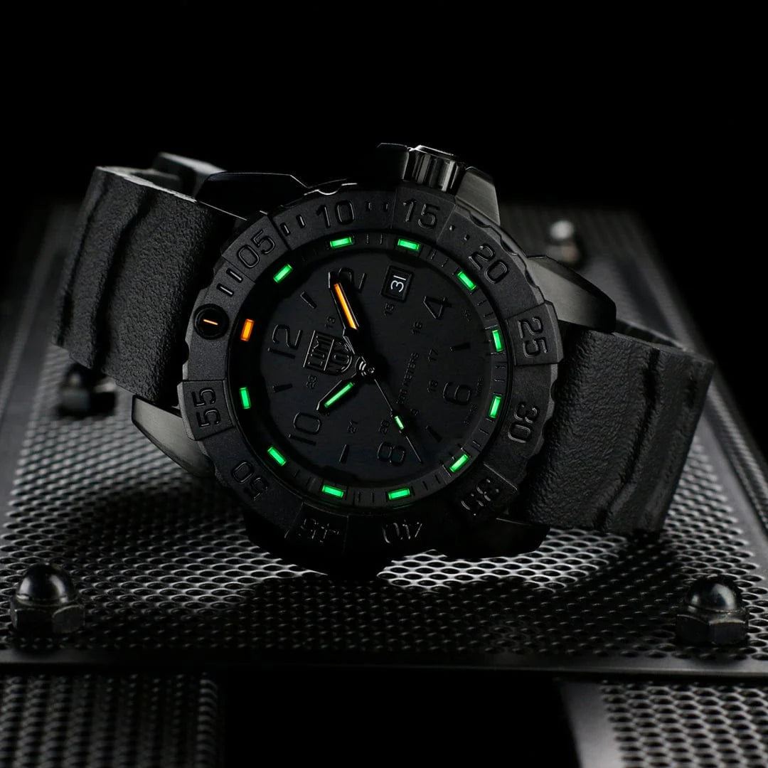 Navy Seal 3250 by Luminox | Time Keeper.