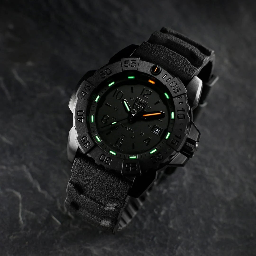 Navy Seal 3250 by Luminox | Time Keeper.