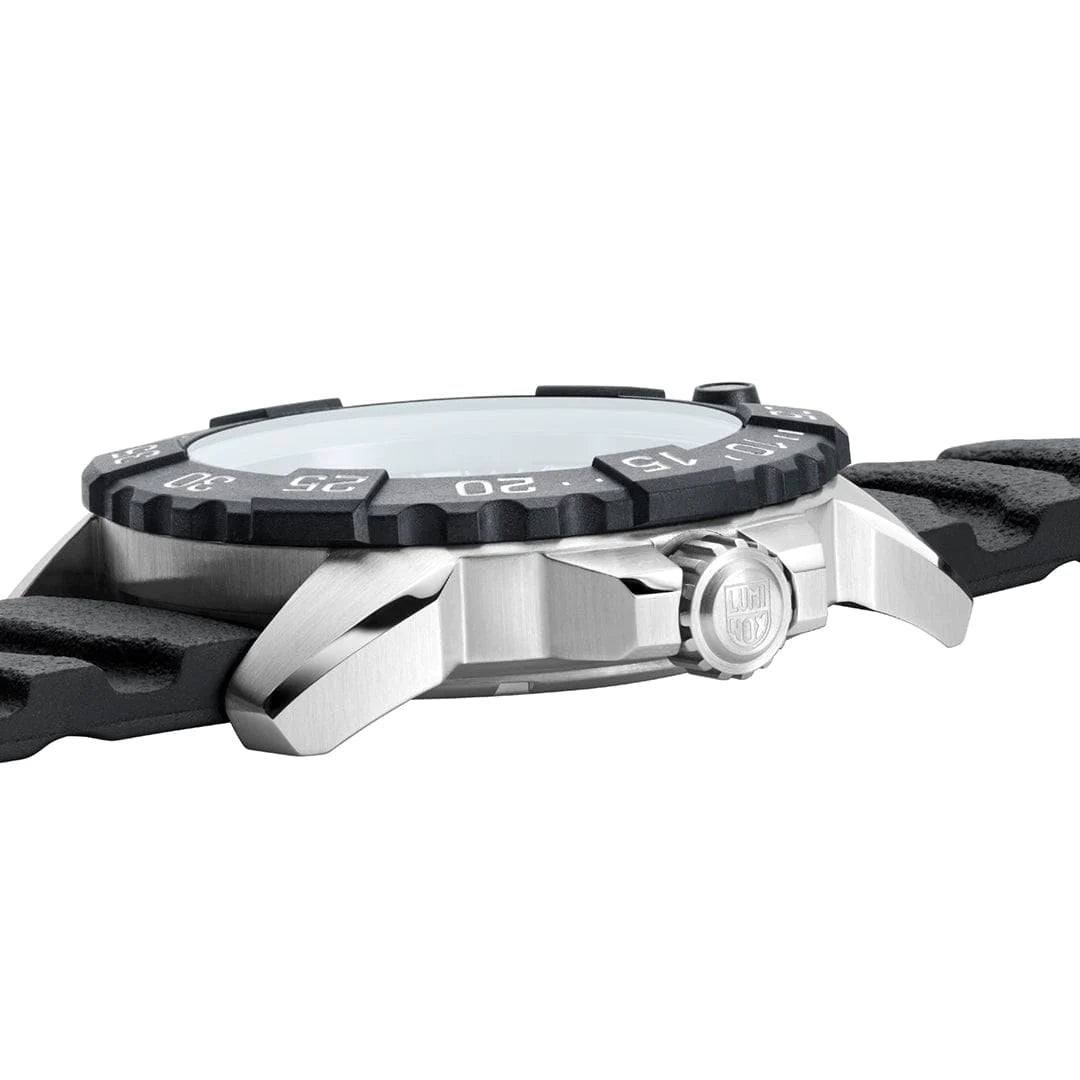 Navy Seal 3250 by Luminox | Time Keeper.