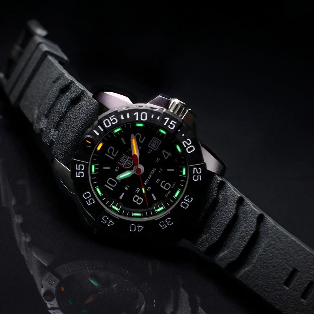 Navy Seal 3250 by Luminox | Time Keeper.