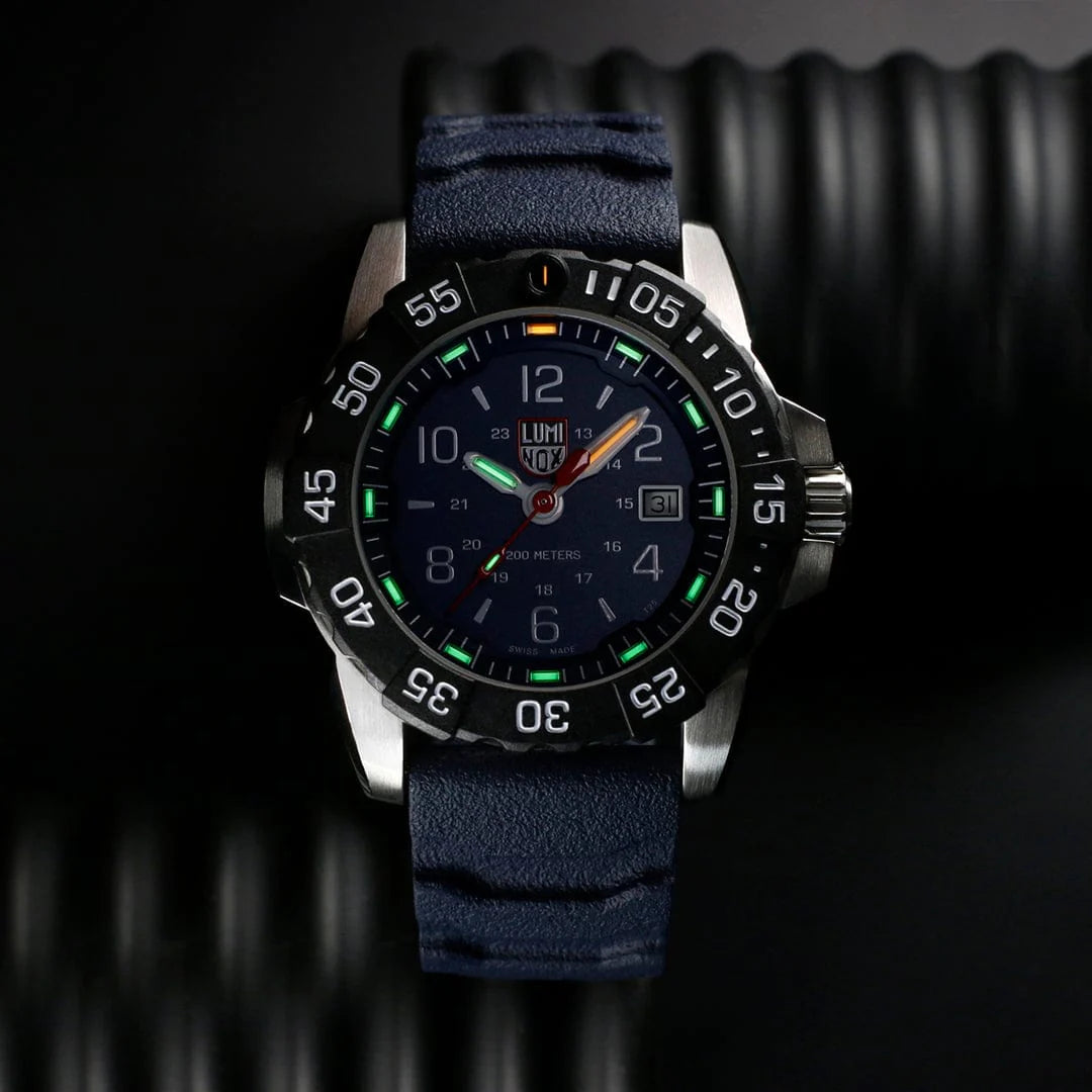 Navy Seal 3250 by Luminox | Time Keeper.