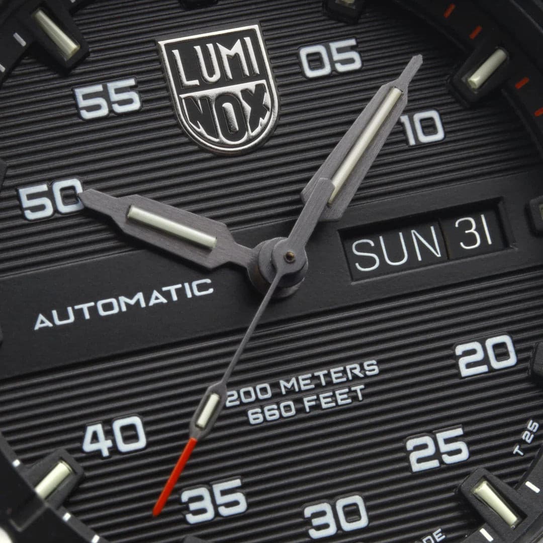 Master Carbon Seal by Luminox | Time Keeper.