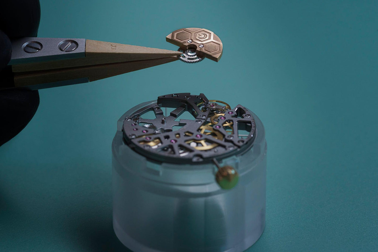 Maestro 8.0 Squelette by Gerald Charles | Time Keeper.