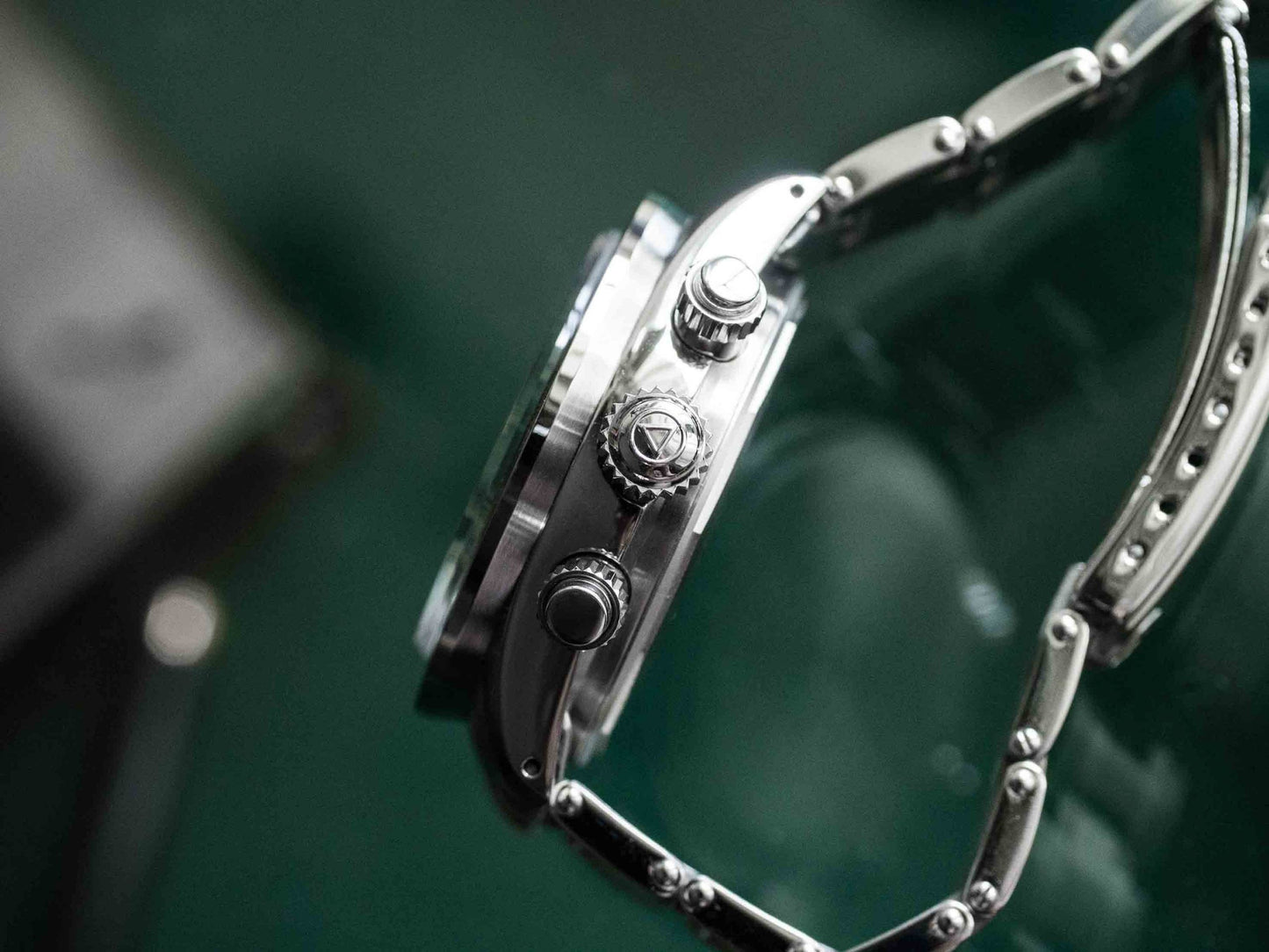 Montana – Black Dial by WMT | Time Keeper.