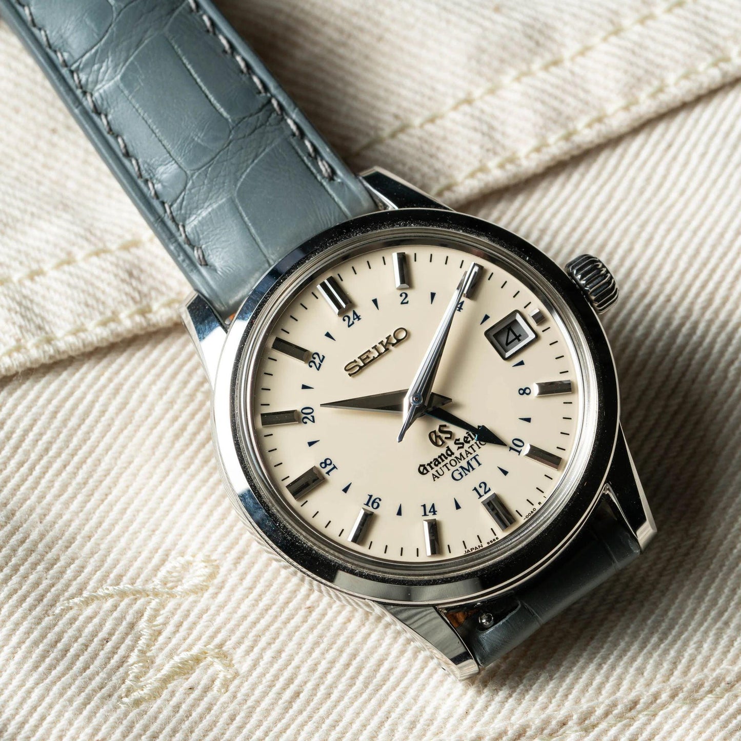 Matte Dolphin Grey Alligator by Delugs Straps | Time Keeper.