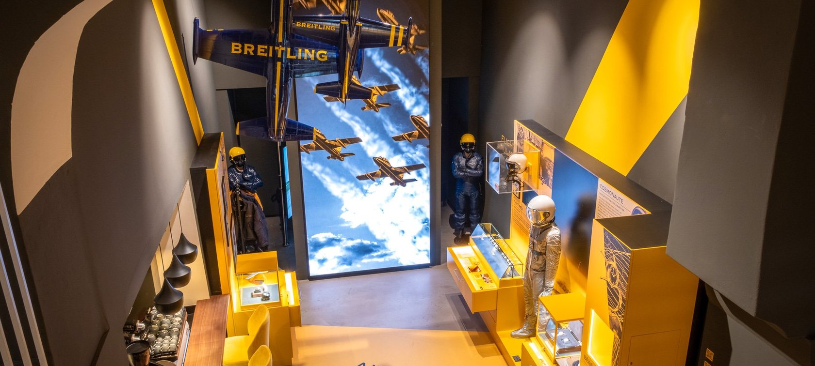 قصة بريتلينغ: كيف أصبحت أحد عمالقة الساعات السويسرية؟