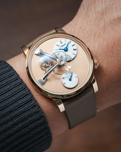 Caramel Saffiano Signature Strap