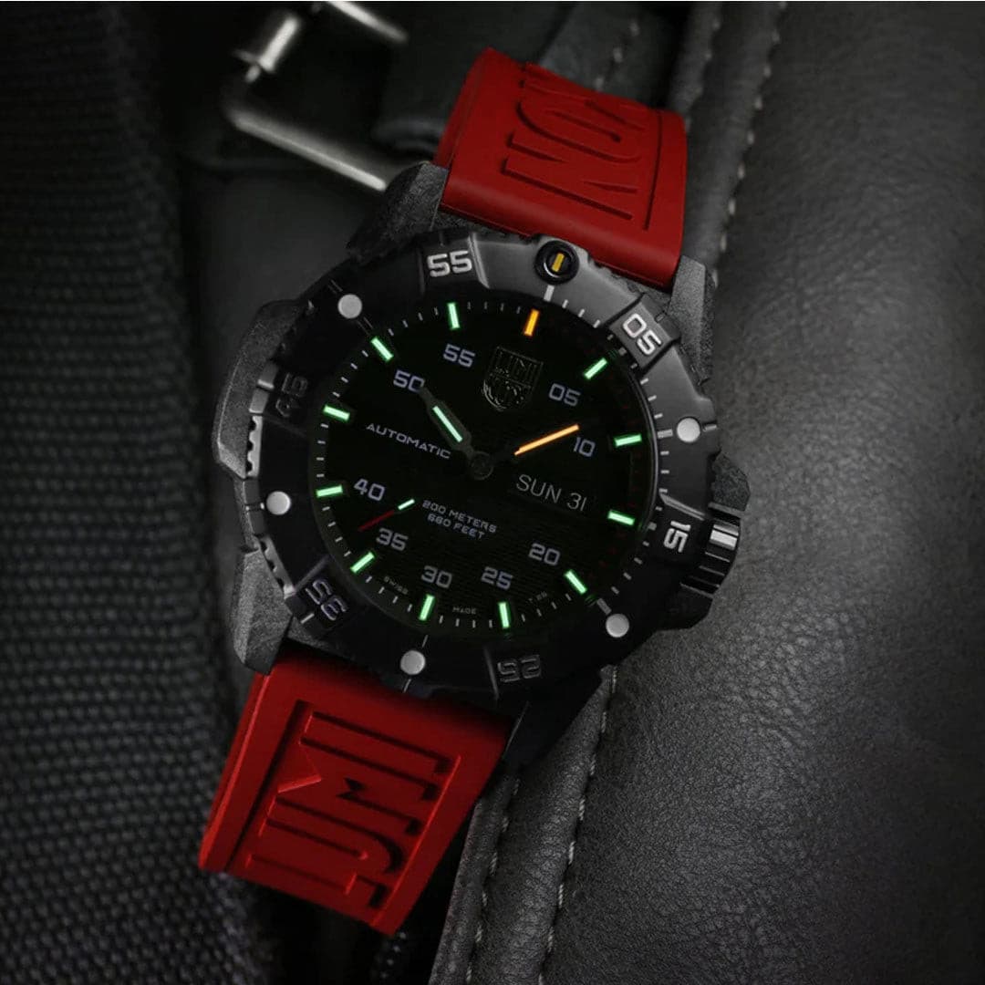 Master Carbon Seal by  Luminox |  Time Keeper.