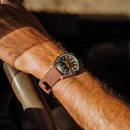 Hermétique Tourer - Brown