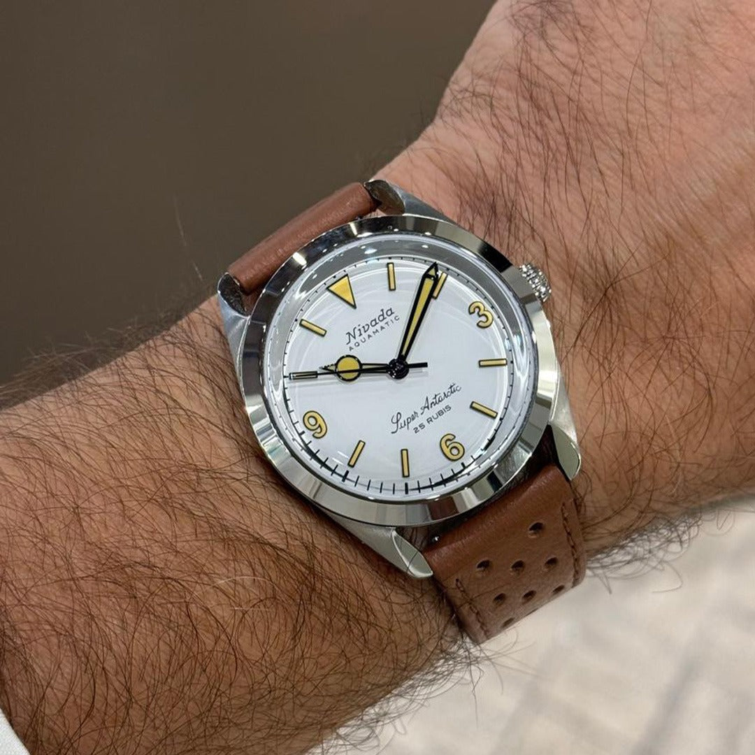 Super Antartica White 3.6.9 Beige Luminova