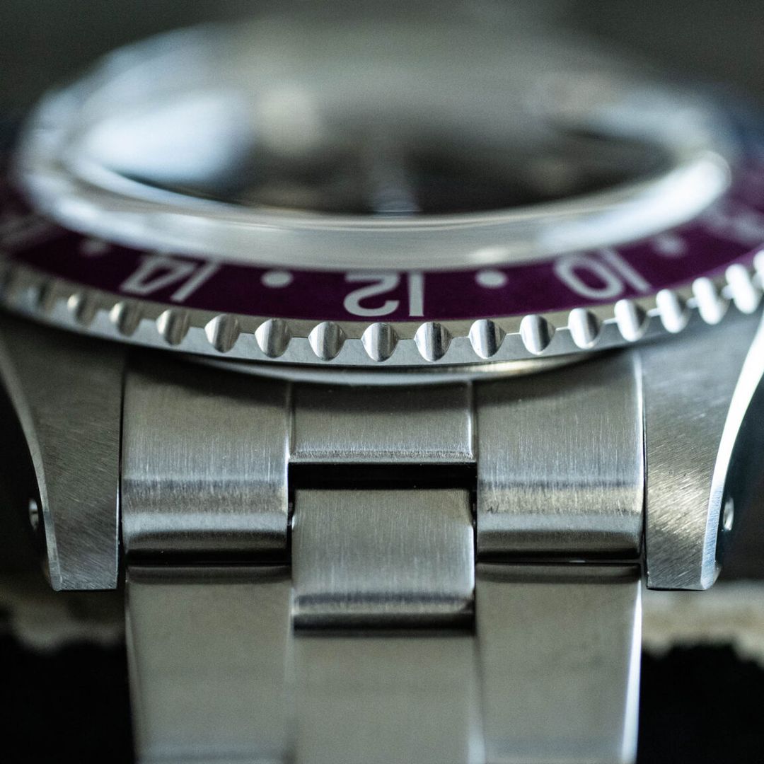 Sanford MKII – Interchangeable Bezel