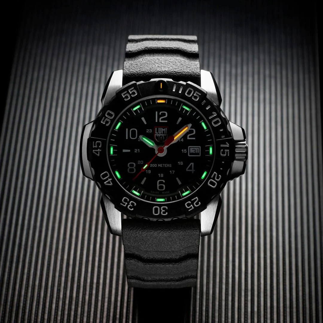 Navy Seal 3250 by  Luminox |  Time Keeper.