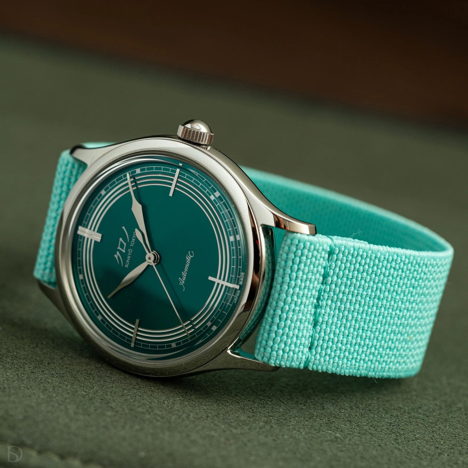 Elastic Loop Tiffany Blue by  Delugs Straps |  Time Keeper.