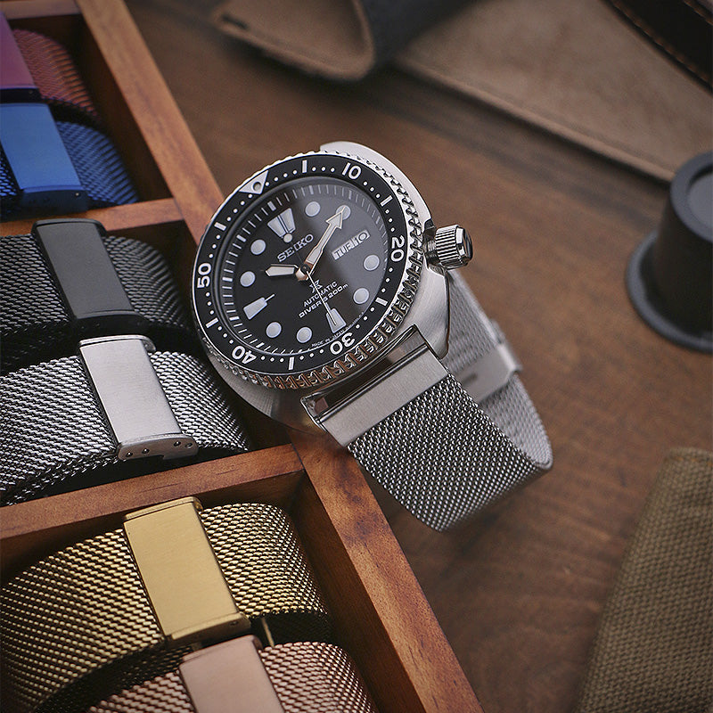 Seiko turtle 2024 mesh bracelet